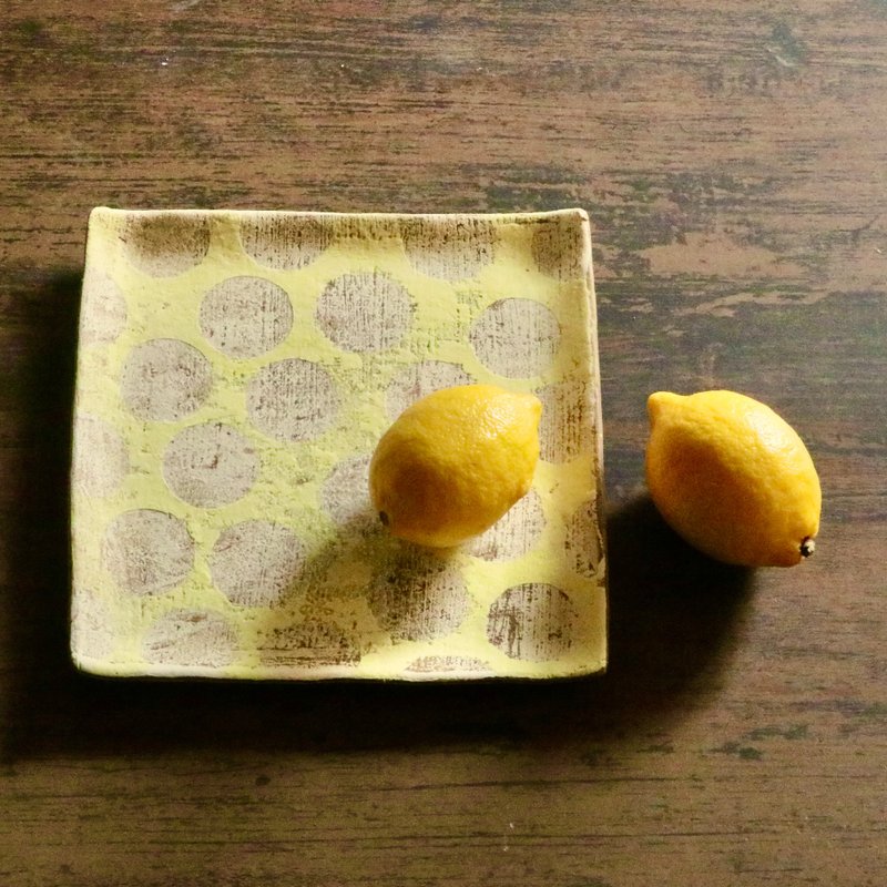 点盘黄色 - 盘子/餐盘/盘架 - 陶 黄色