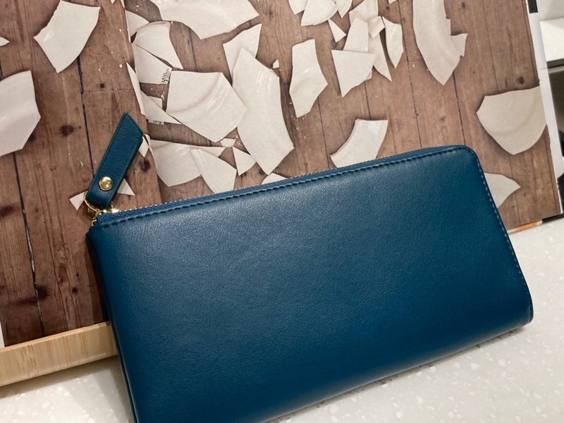 真皮 轻薄  L型 长夹 钱包 可放存折 护照 强大收纳 英文名字烫金 - 皮夹/钱包 - 真皮 蓝色