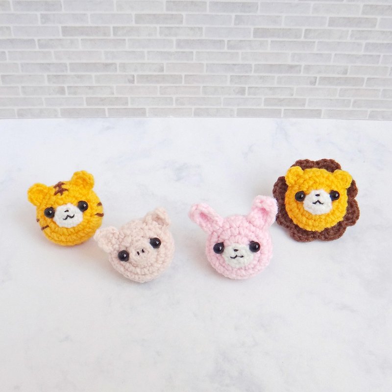 毛线编织/安全别针/老虎 猪 狮子 兔子 - 徽章/别针 - 其他人造纤维 多色