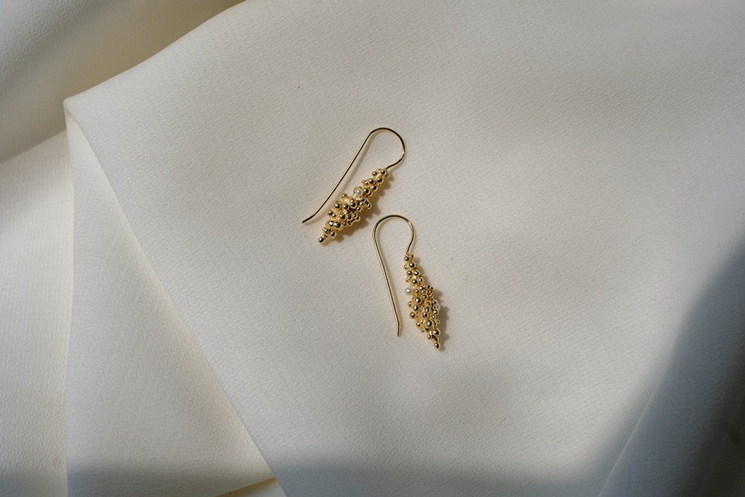 Bubbling Sensations Hook Earrings - 耳环/耳夹 - 银 金色