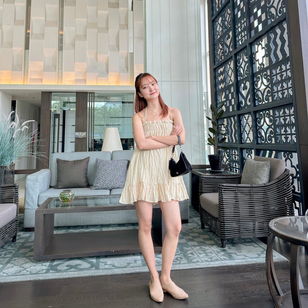 June dress: 香槟色 - 洋装/连衣裙 - 其他材质 卡其色