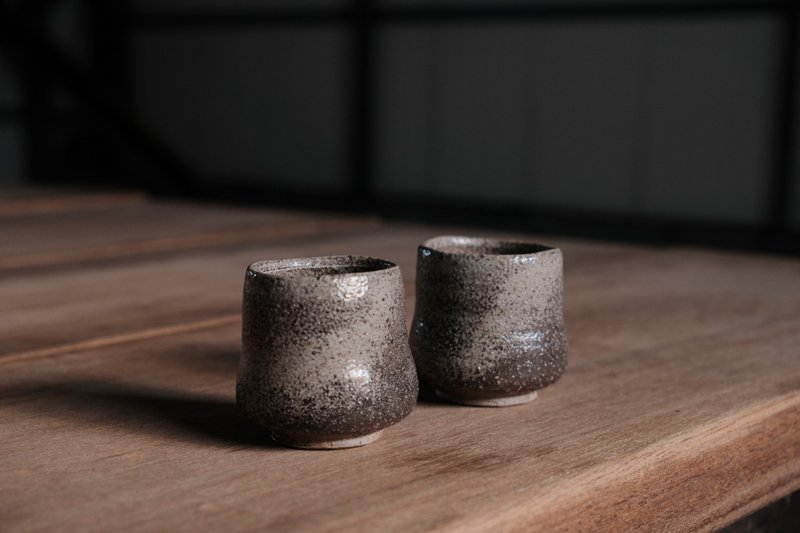 茶杯 l 柴烧陶 小茶杯 - 茶具/茶杯 - 陶 咖啡色