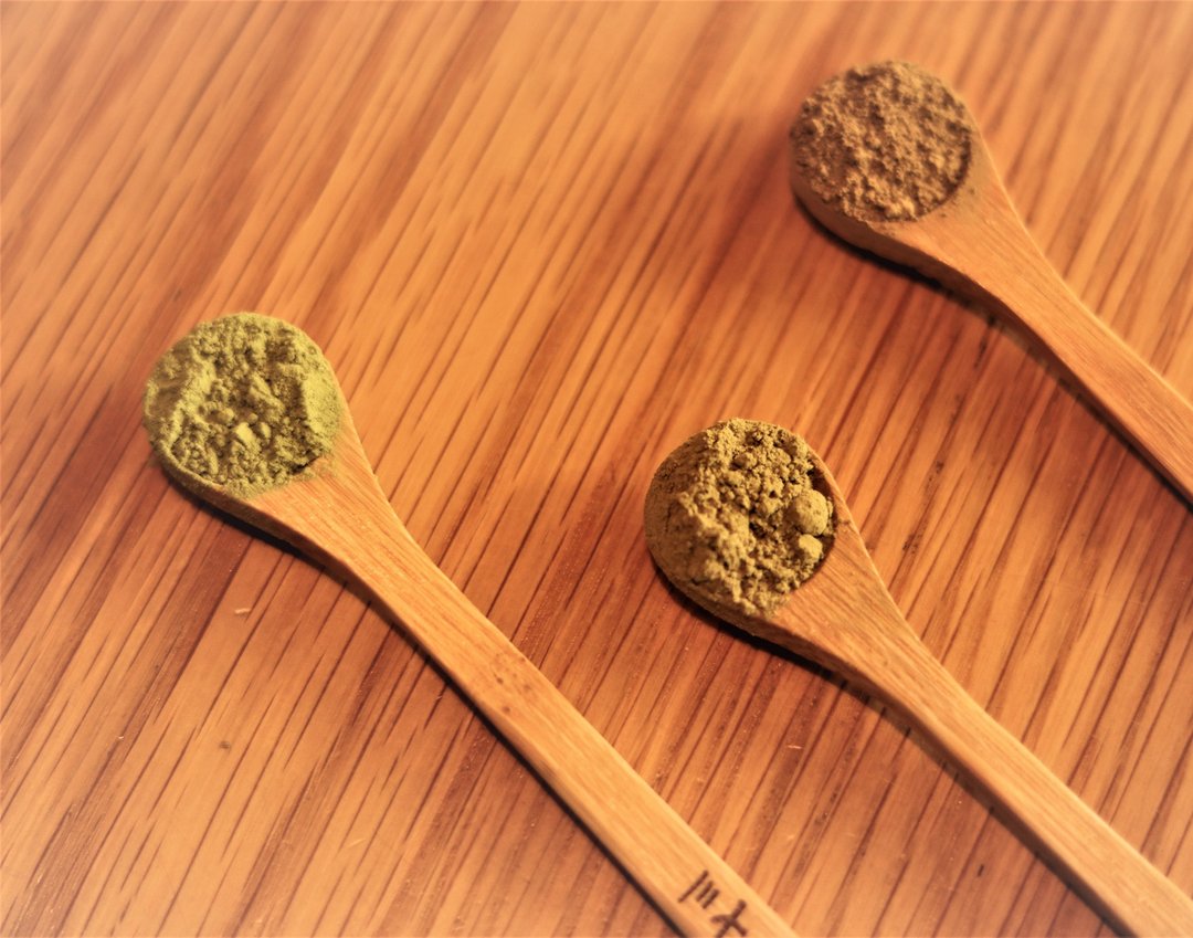 蜜香红茶茶粉 (抹茶等级台湾茶粉) - 茶 - 其他材质 银色