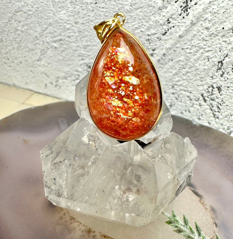 【莫名奇妙杂货店】闪闪惹人爱 金太阳 S925银 项链 坠子 - 项链 - 纯银 橘色