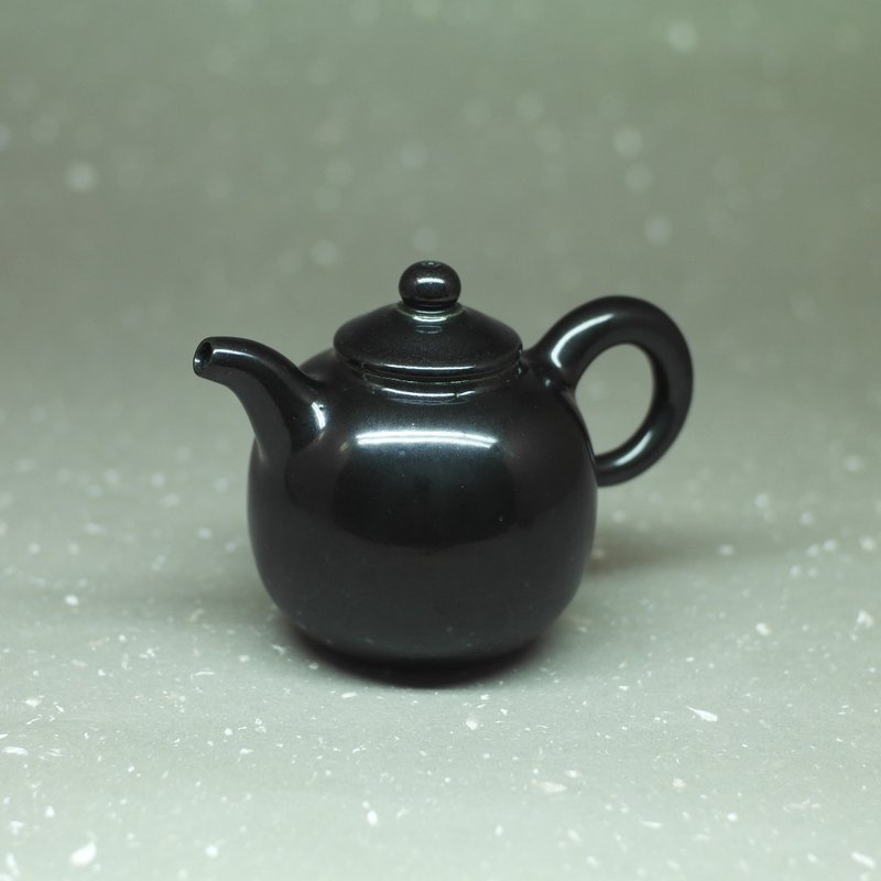 黑釉 湾嘴 圆身正把茶壶 手作陶艺 茶道具 - 茶具/茶杯 - 陶 黑色
