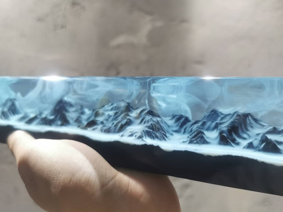雪山、手工制作树脂木质纸镇、独一无二、艺术装饰品、天然树脂木 - 摆饰 - 树脂 白色