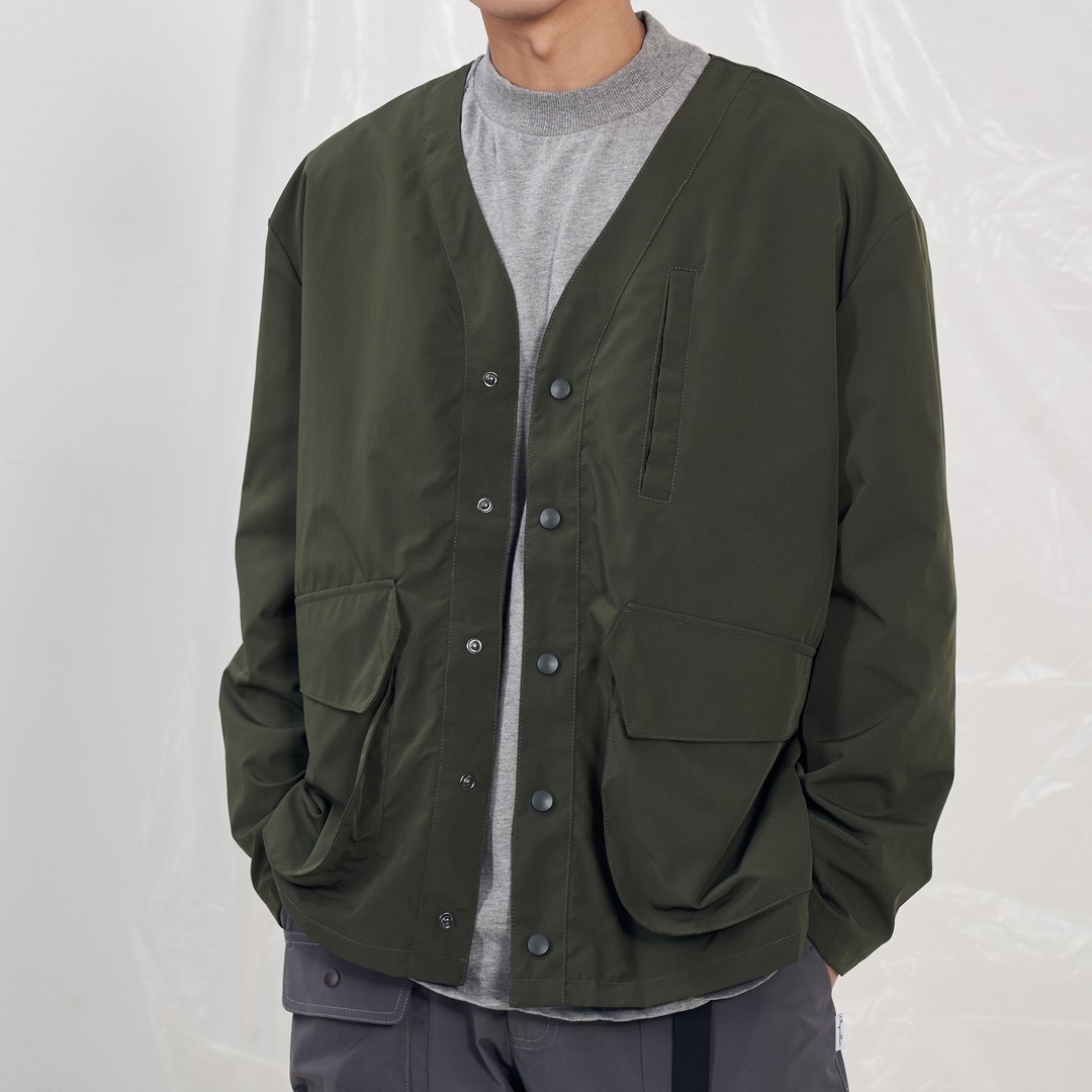 立体口袋开襟外套 3D Pocket Jacket/无领款式/防泼水材质/机能 - 男装外套 - 聚酯纤维 绿色
