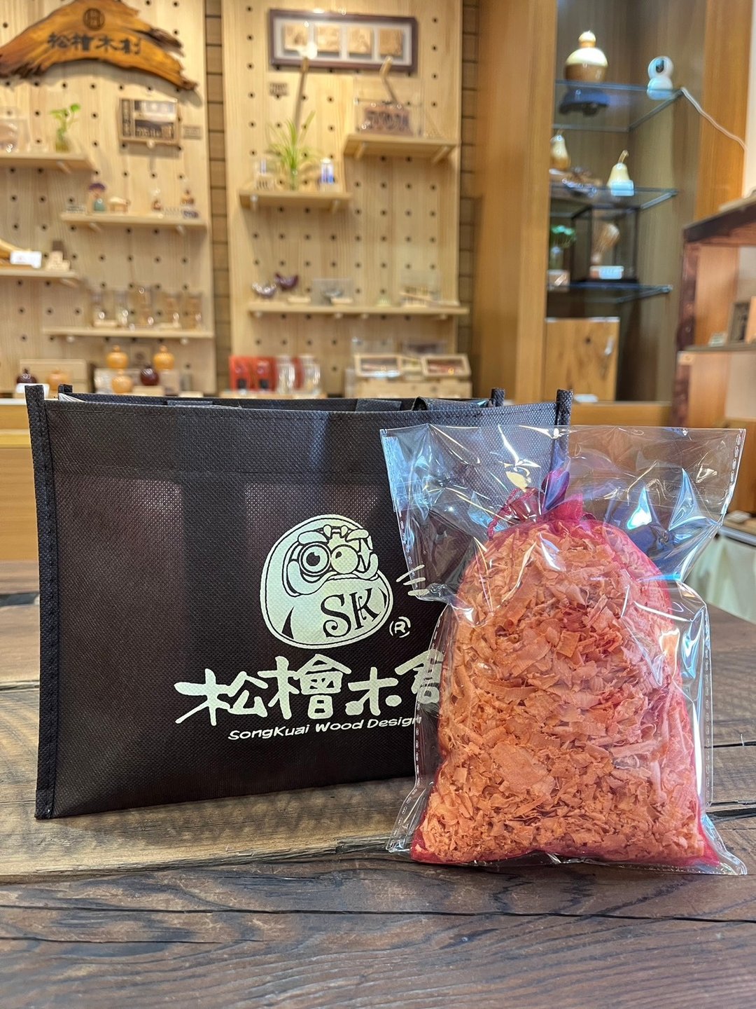 台湾桧木 丨除湿香包丨可重复使用丨优惠价丨一袋四入装 - 衣柜/鞋柜 - 木头 