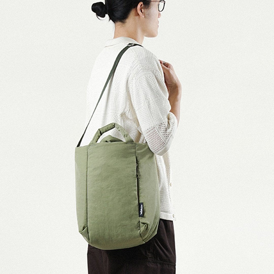 【FW25全新Wander系列】JULIAN 两用日常手提包 (草绿色) - 侧背包/斜挎包 - 环保材料 绿色