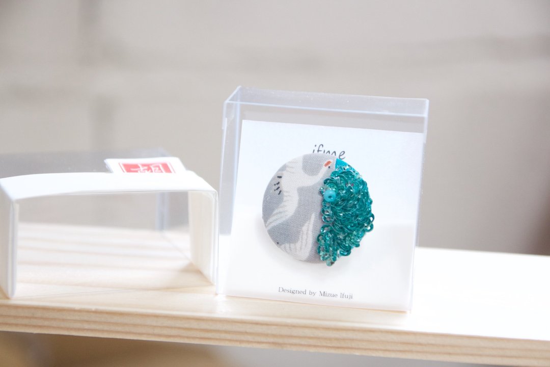 kurumi  brooch - 胸针 - 其他材质 多色