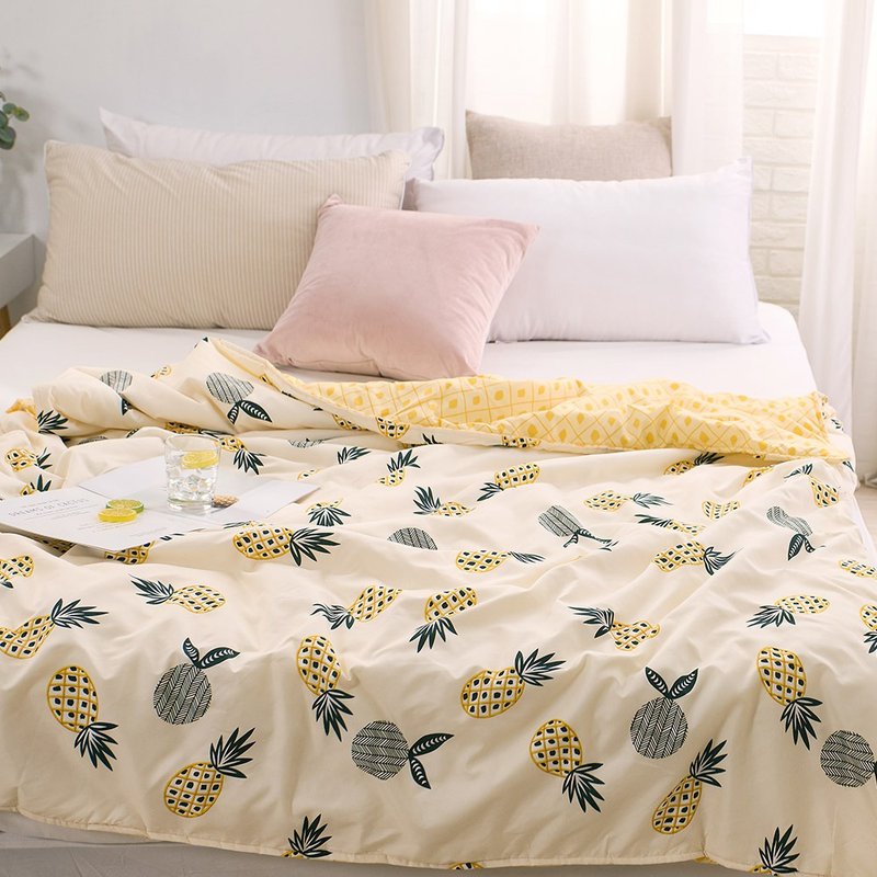 凉被 / 150x180cm / 舒柔棉 / 凤梨青茶 - 被子/毛毯 - 其他材质 黄色