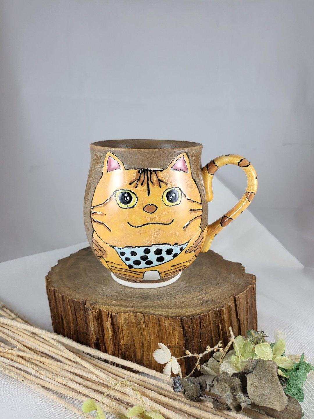 戴领巾的橘猫马克杯 - 其他杯子 - 瓷 橘色
