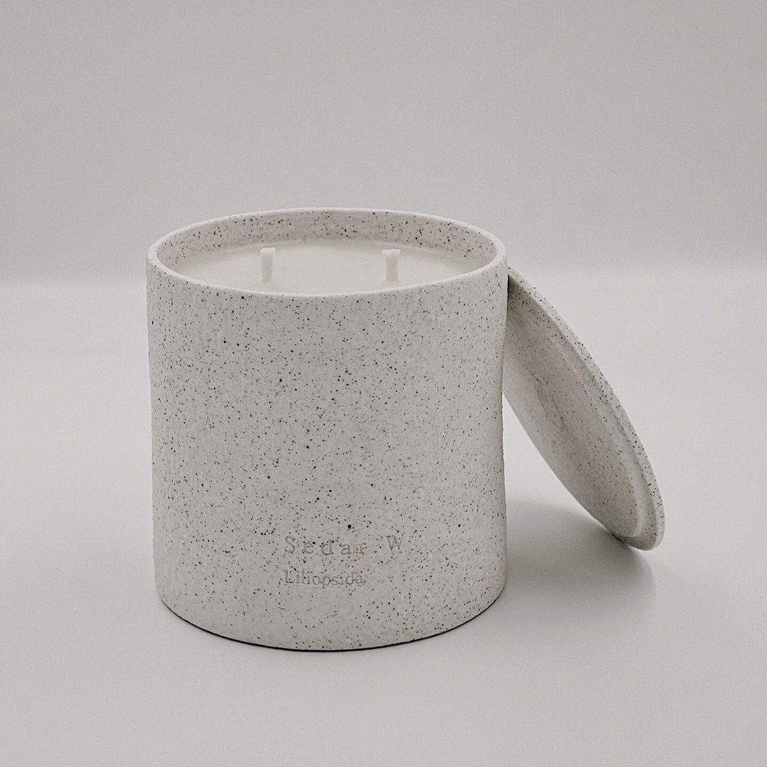 Sedar.W Soy Candle No.01 : Liliopsida (300g) - 香薰/精油/线香 - 其他材质 