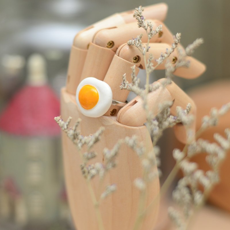 fried egg handmade ring by niyome craft - 戒指 - 粘土 白色