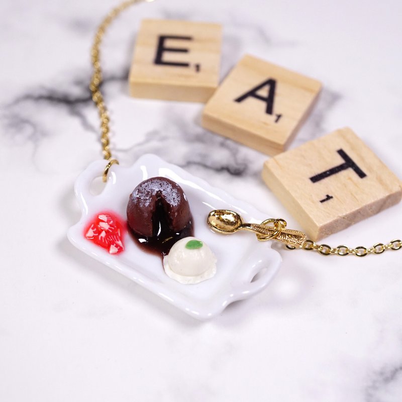 Playful Design 迷你心太软配草莓酱颈链 - 颈链 - 粘土 咖啡色