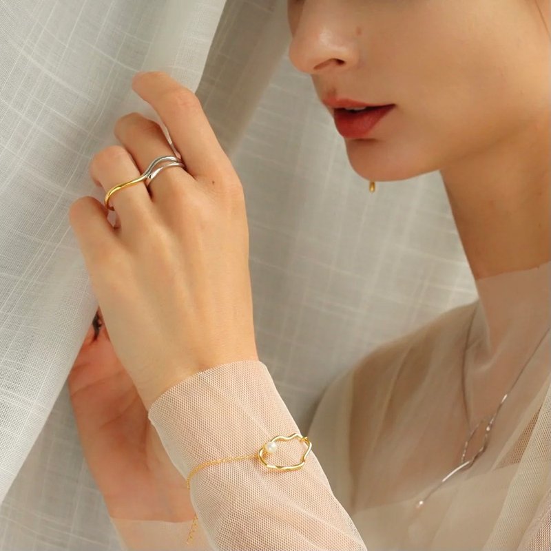 Ripple 涟漪珍珠手链 - 金色 - 手链/手环 - 纯银 金色