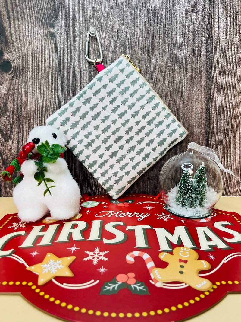 日本制造 圣诞设计收纳包 - 化妆包/杂物包 - 棉．麻 绿色