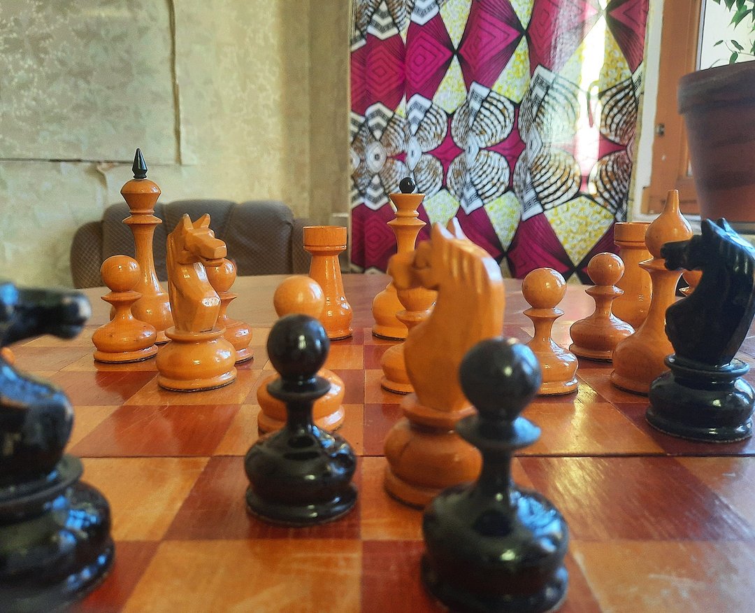 苏联木制西洋棋套装 1950 年代 — 复古俄罗斯西洋棋中号 10.5 厘米国王 - 桌游/玩具 - 木头 