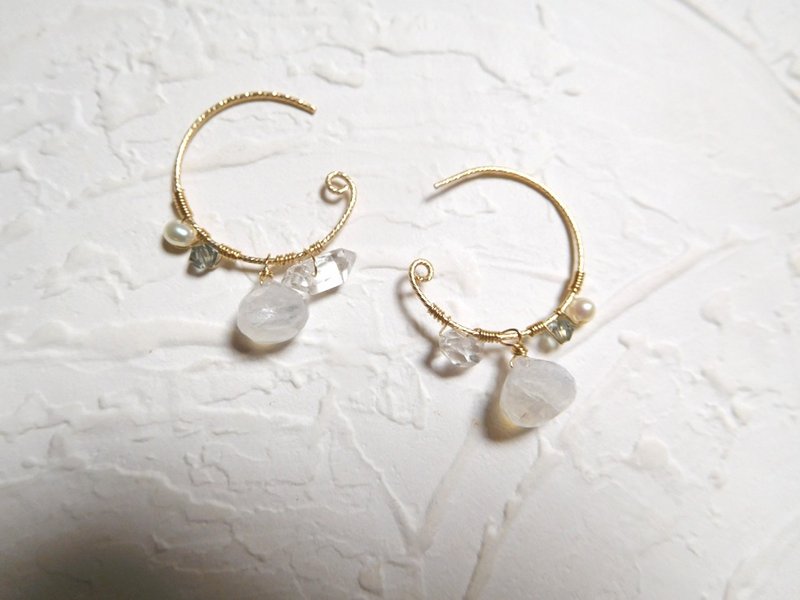 包14K中C圈胖水滴型月长石耳环 预定款 - 耳环/耳夹 - 其他材质 银色