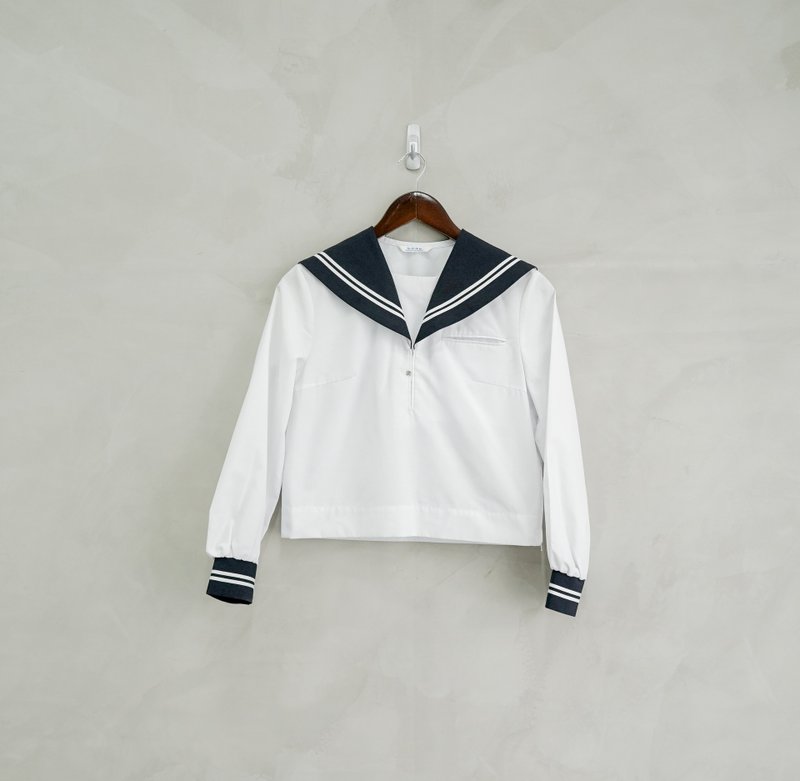 除了 True Love 日本女高校生冬季制服上衣 A款 古着 - 女装上衣 - 聚酯纤维 多色