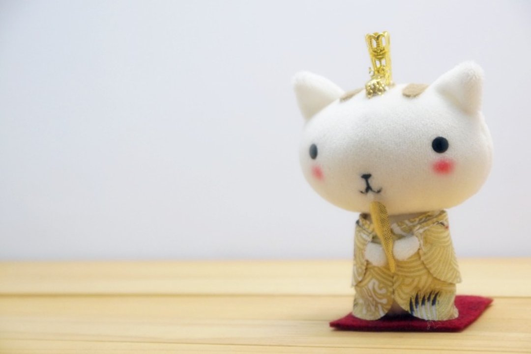 Bucute alal猫 /疗愈限量/生日礼物/手工/手作/新年快乐/招财猫/摆饰/新春/发财/结婚 - 摆饰 - 聚酯纤维 金色