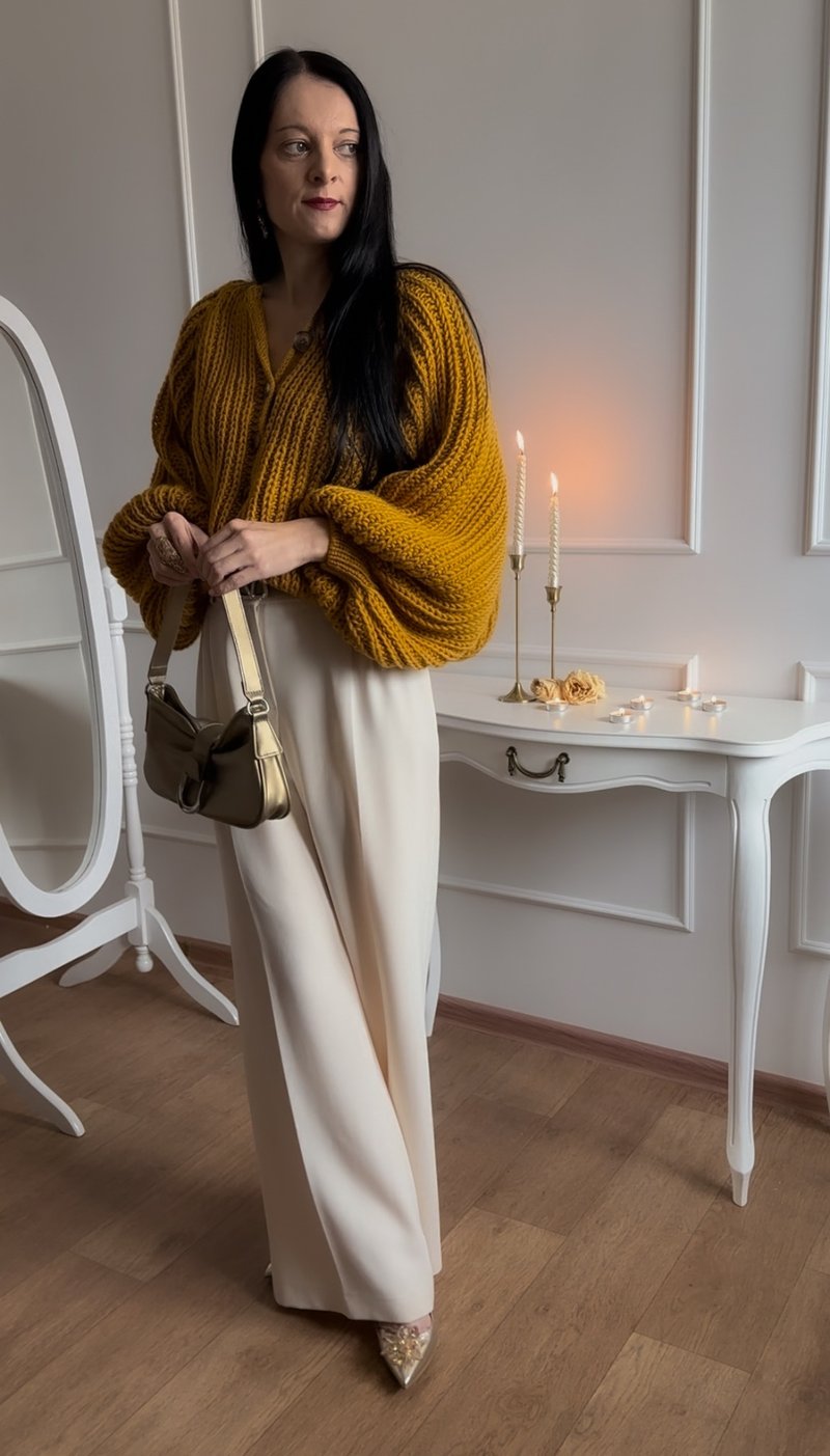 短版针织开襟外套 羊毛宽松针织夹克 泡泡袖 厚磅手工针织毛衣 - 女装针织衫/毛衣 - 羊毛 