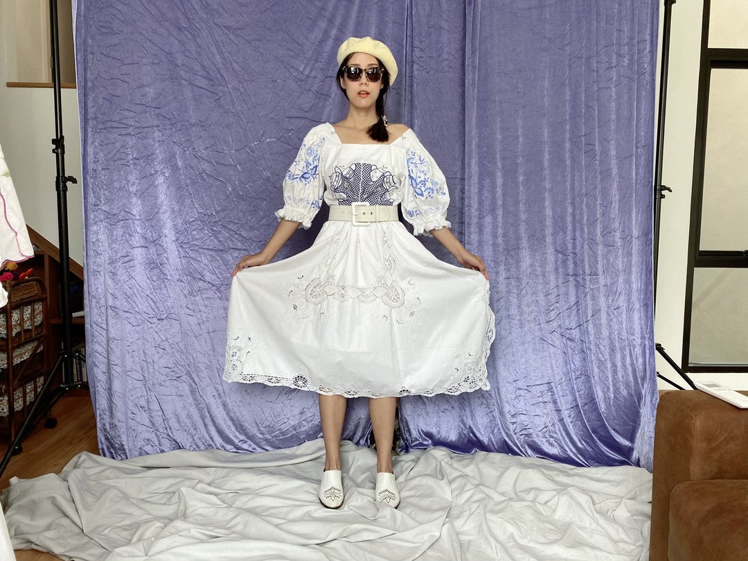 Re-make dress from vintage fabric - 洋装/连衣裙 - 棉．麻 白色