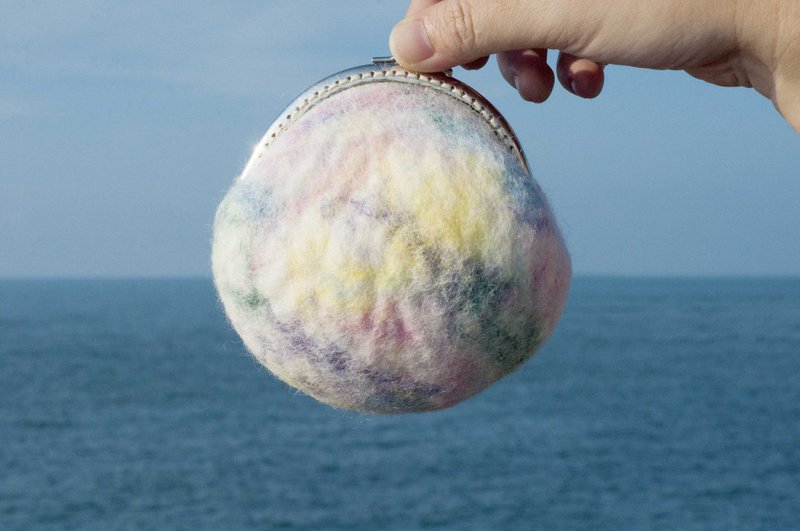 手工羊毛毡口金包/口金零钱包/彩虹羊毛毡零钱包-彩霞水彩调色板 - 零钱包 - 羊毛 多色