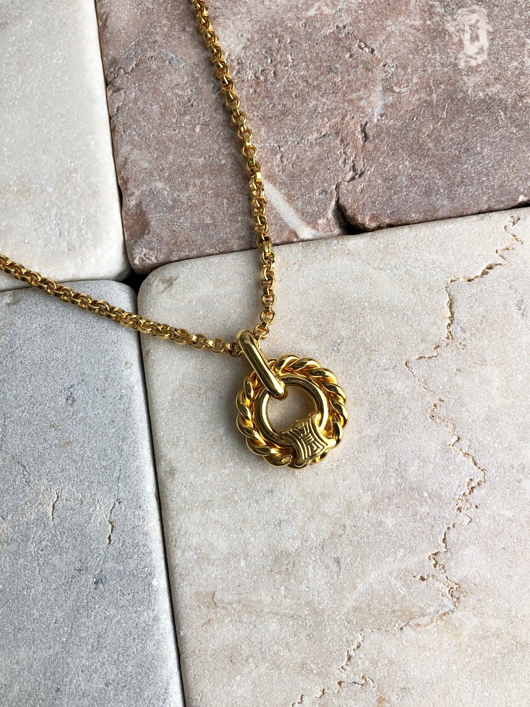 【日本直运，名牌二手包装】CELINE 项链金 Blason Twist Vintage Old k3vahe - 项链 - 其他材质 金色