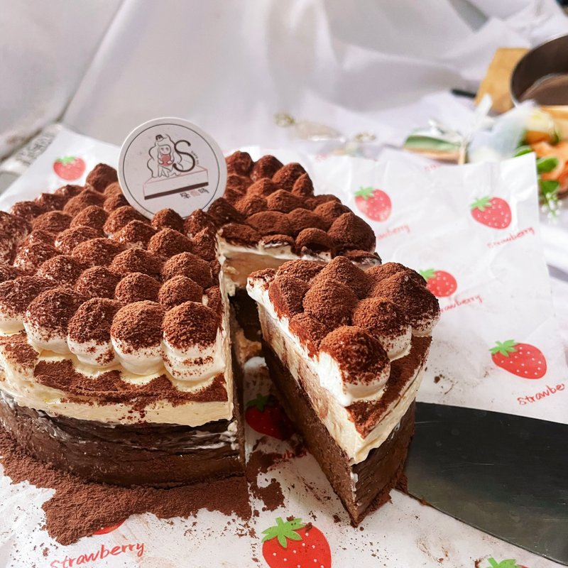 提拉米苏起司蛋糕 重奶酪 - 蛋糕/甜点 - 新鲜食材 卡其色