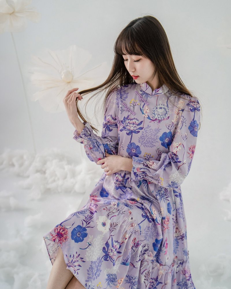 【波丽印花】新式改良旗袍 荷叶裙摆 甜美娃娃洋装 皇后紫 - 洋装/连衣裙 - 棉．麻 紫色