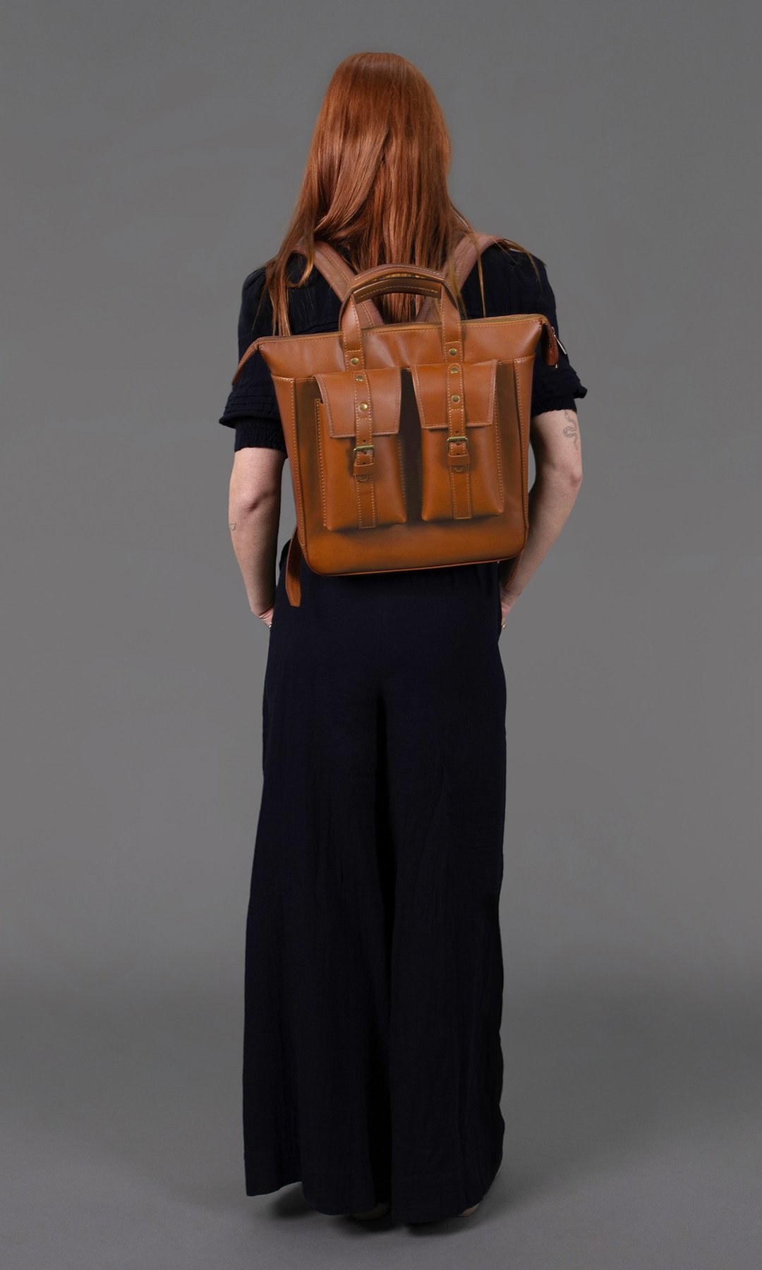 MURPHY 中号焦糖色 牛皮拉链双口袋经典后背包 - 后背包/双肩包 - 真皮 咖啡色