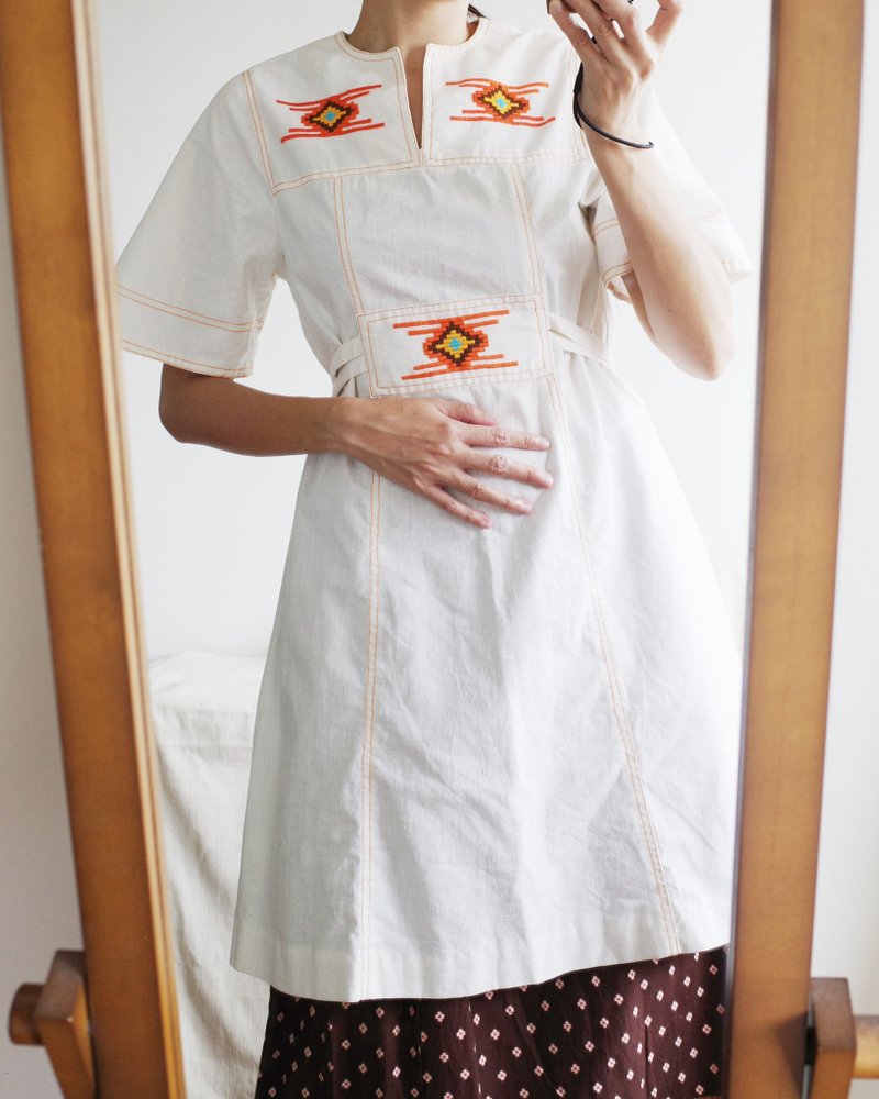 Vintage 墨西哥原生棉手工刺绣洋装 - 洋装/连衣裙 - 棉．麻 