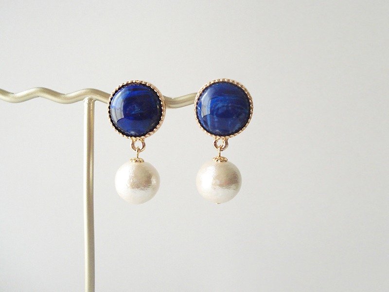 Blue Marble acrylic beads cabochon and cotton pearl, clip on earrings - 耳环/耳夹 - 塑料 蓝色