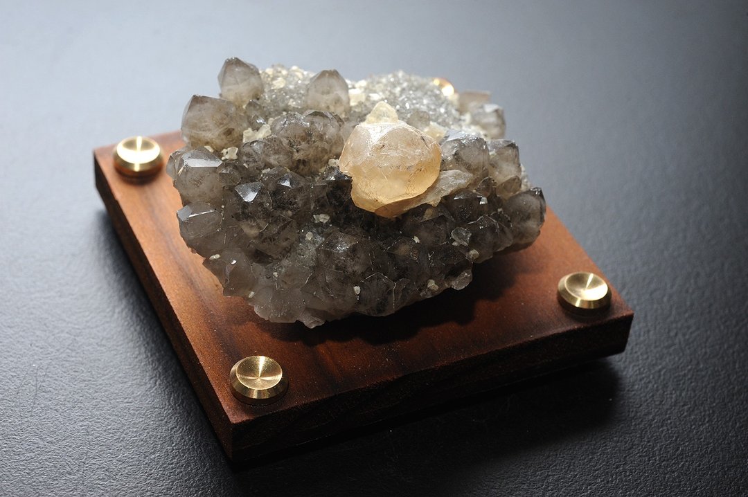 茶水晶簇 烟晶/ 墨晶/ 矿石/灵修/开运/招财/破煞/防小人 - 摆饰 - 水晶 