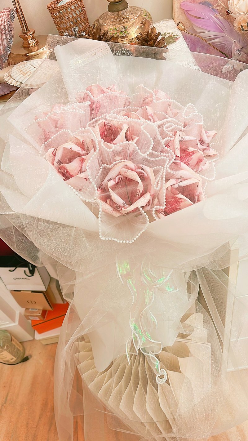 玫瑰花有钱花束.捧花求婚.生日.惊喜.仪式感.生日.求婚.成年礼 - 干燥花/捧花 - 植物．花 白色