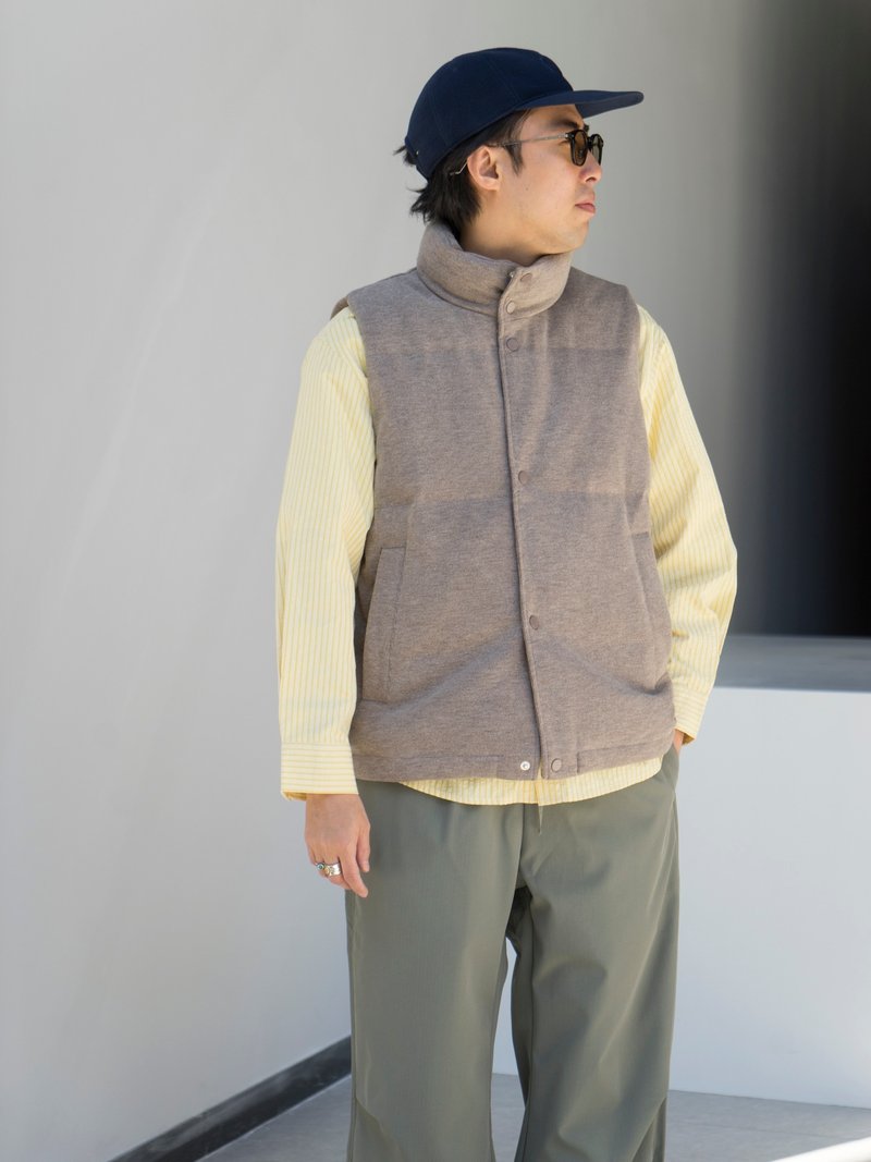 Down Vest冬季保暖單品羽絨馬甲 日系潮流簡約百搭休閒無袖外套 - 男装背心 - 棉．麻 卡其色