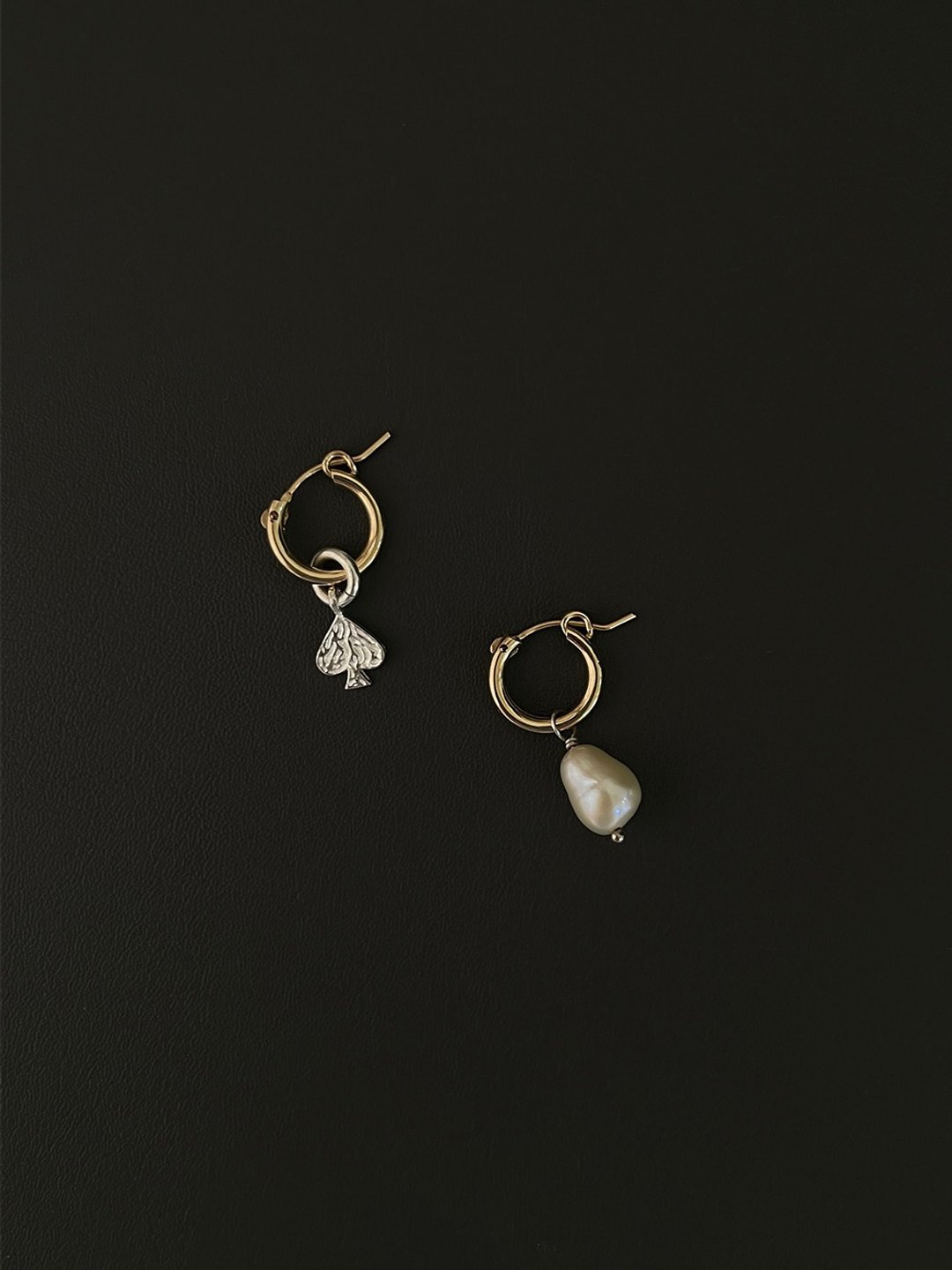 IRENSENSE x LESIS Spade Earrings - 耳环/耳夹 - 纯银 银色