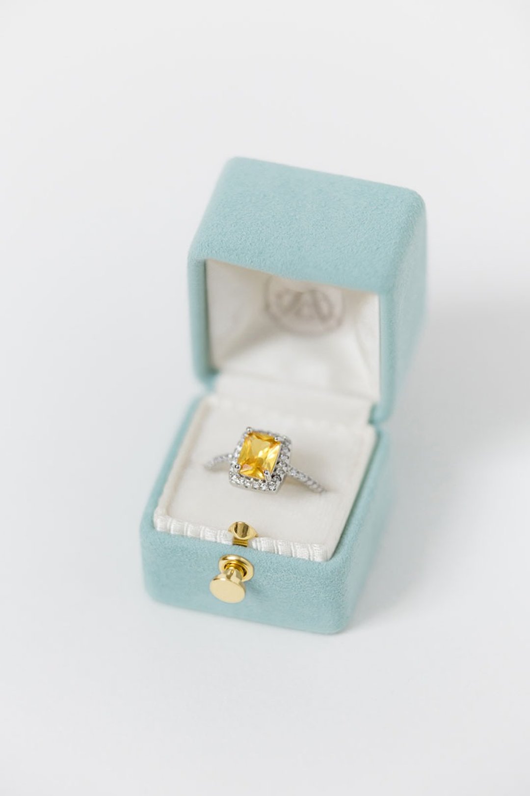 绒面戒指盒 - CLASSIC LOCK PETITE - 手工订制复古风格求婚戒盒 - 戒指 - 真皮 蓝色
