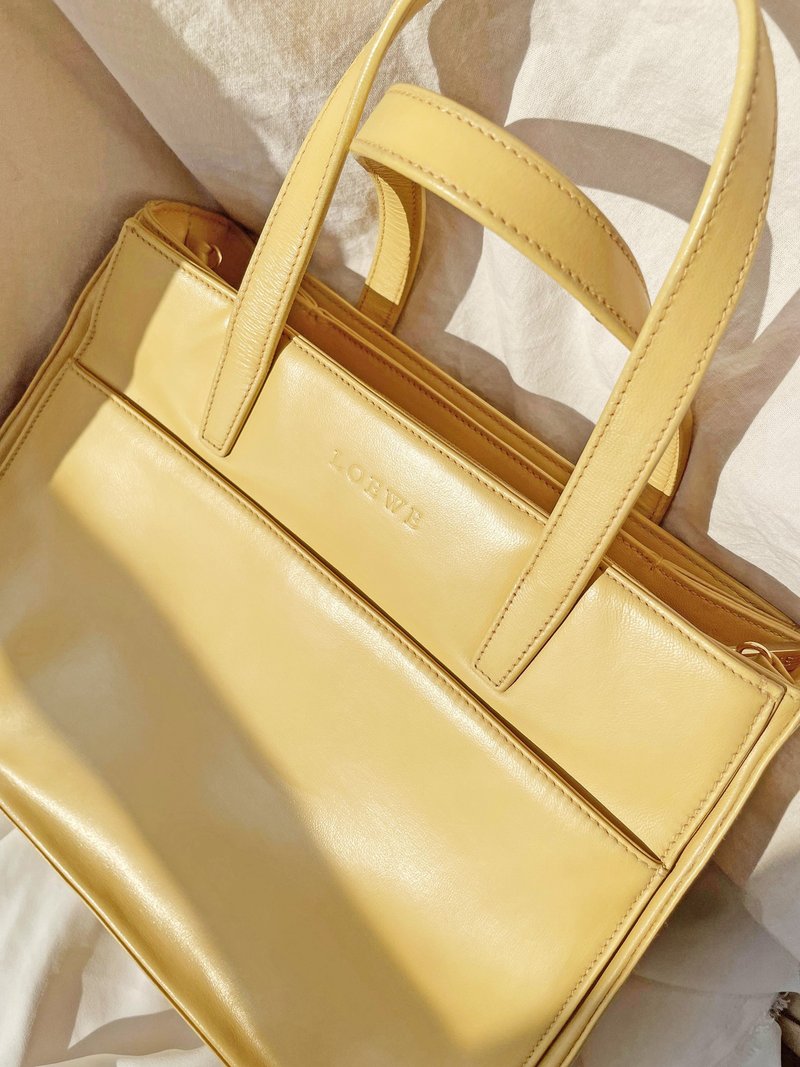中古包 Loewe 奶黄 上班包托特包单肩包侧背包侧背包通勤包斜背包 - 侧背包/斜挎包 - 真皮 橘色
