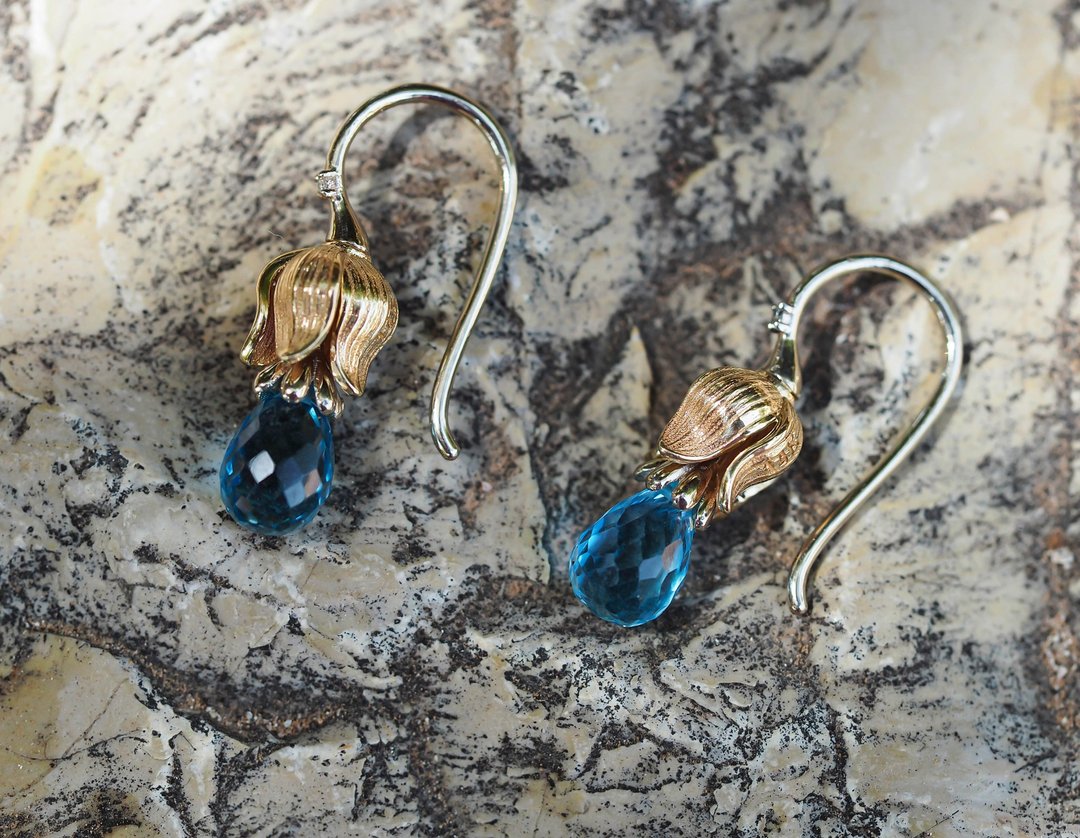 Flower design earrings with topaz and diamonds - 耳环/耳夹 - 贵金属 橘色