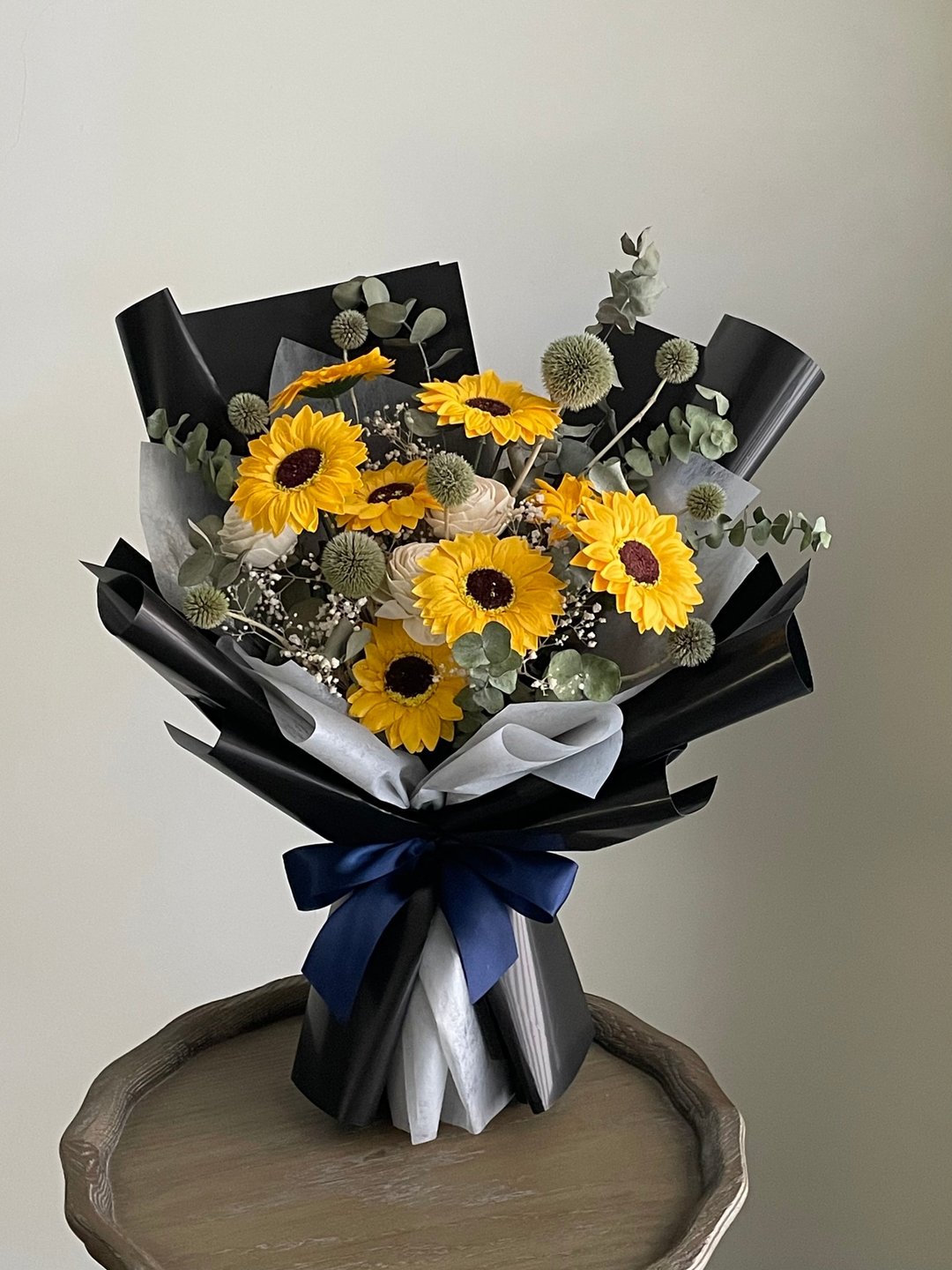 【香皂花干燥花】男黑色款黄色向日葵香皂花干燥花自然风毕业花束 - 干燥花/捧花 - 植物．花 