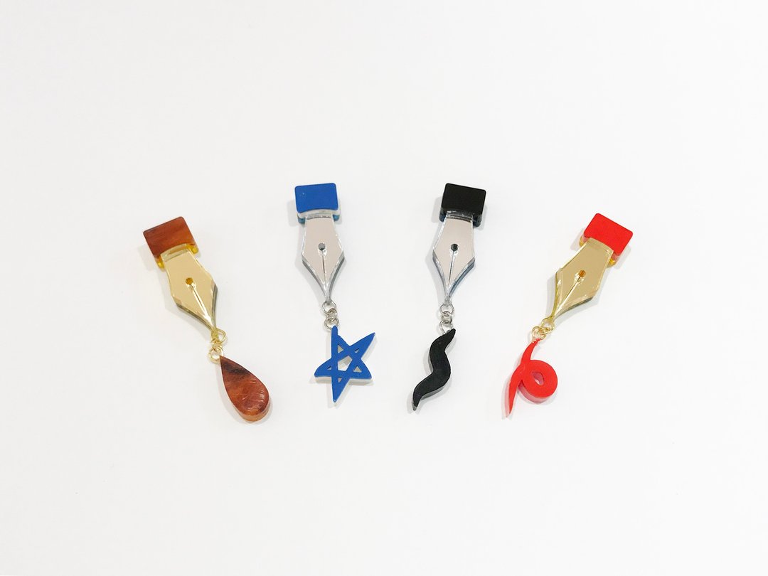 Fountain pen earrings / earrings - 耳环/耳夹 - 压克力 红色