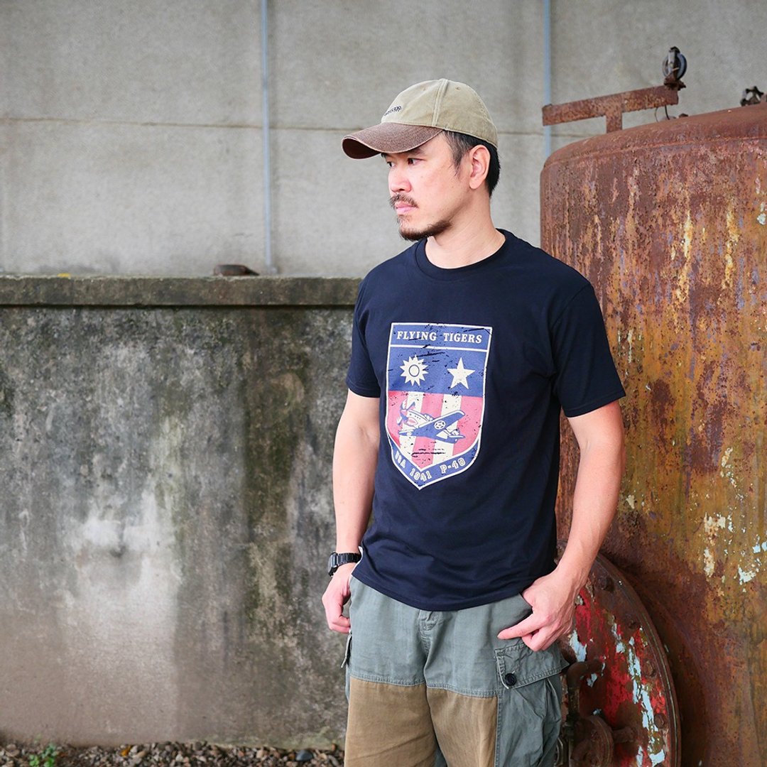 复古 T-shirt－血幅　中性　男女皆宜　礼物推荐 - 男装上衣/T 恤 - 棉 