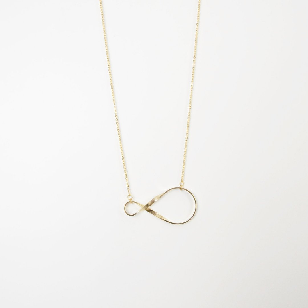 armei 爱。无尽 项链 Love 。Infinity Necklace - 颈链 - 其他金属 金色