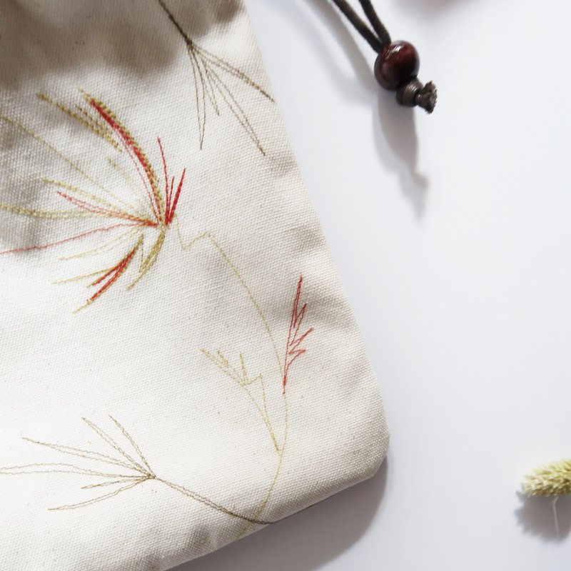 创作款花绣 束口袋 - 化妆包/杂物包 - 棉．麻 橘色