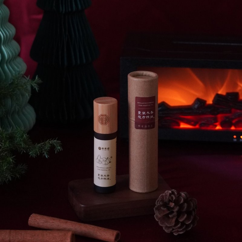 【榆端镜】油甘果 圣诞木香 复方滚珠精油 10ml - 香薰/精油/线香 - 玻璃 咖啡色