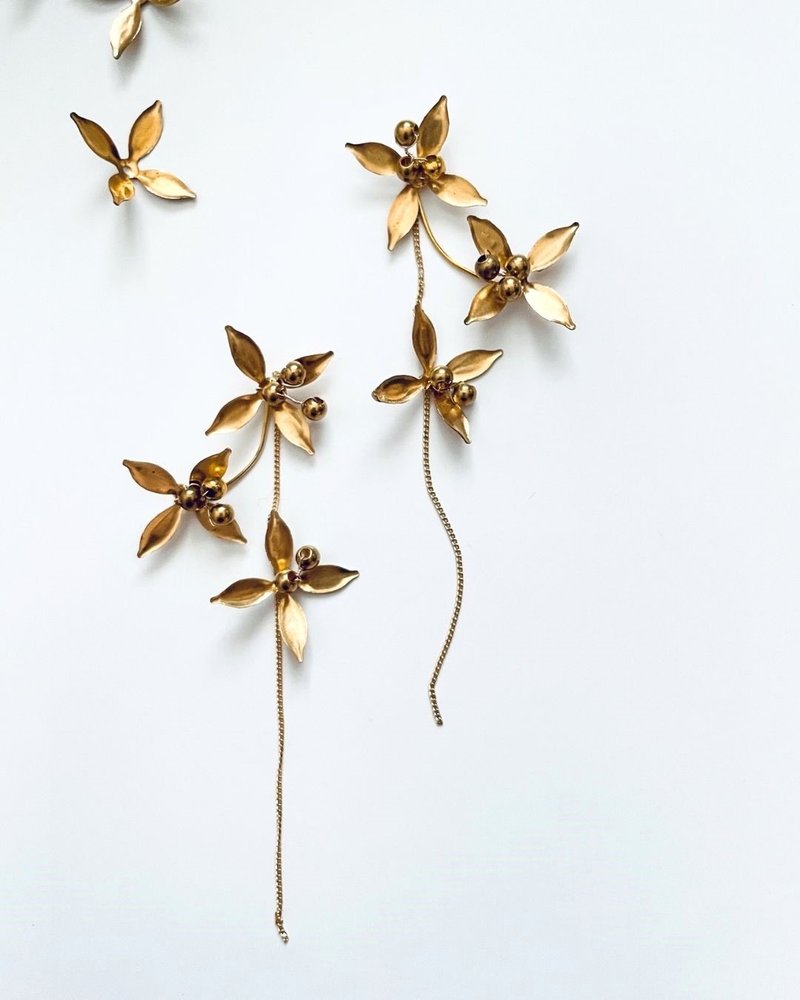 南十字星 花朵耳针 (耳夹) - 耳环/耳夹 - 铜/黄铜 金色