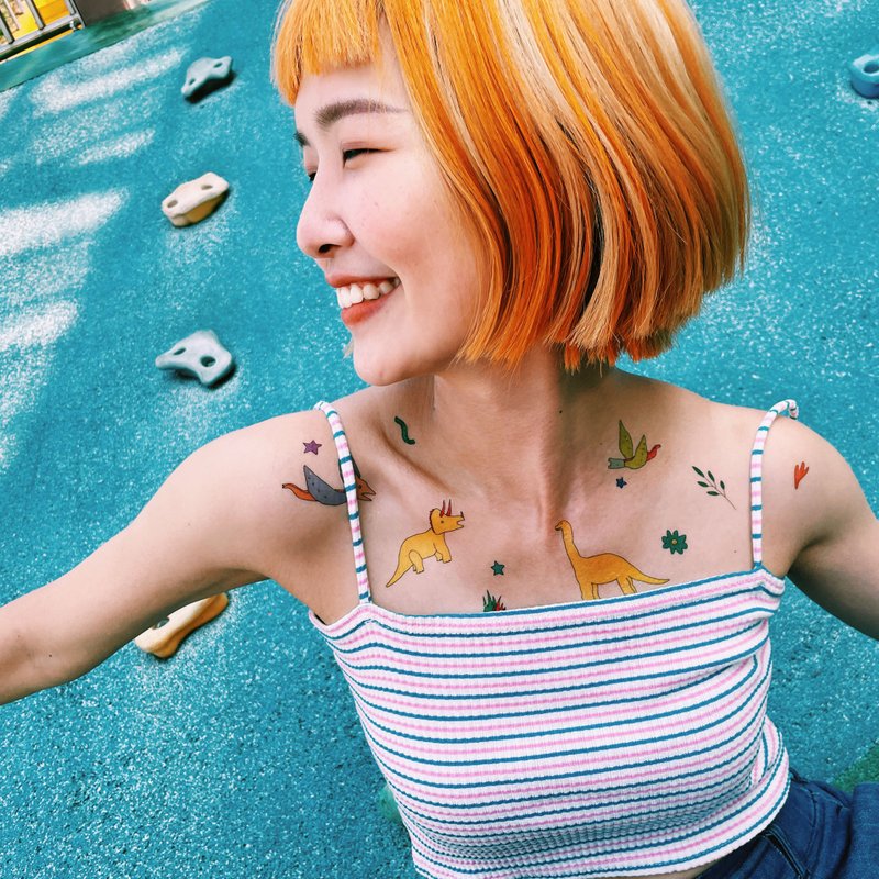 恐龙纹身贴纸快乐全餐 8入 每款各1 - 纹身贴 - 纸 