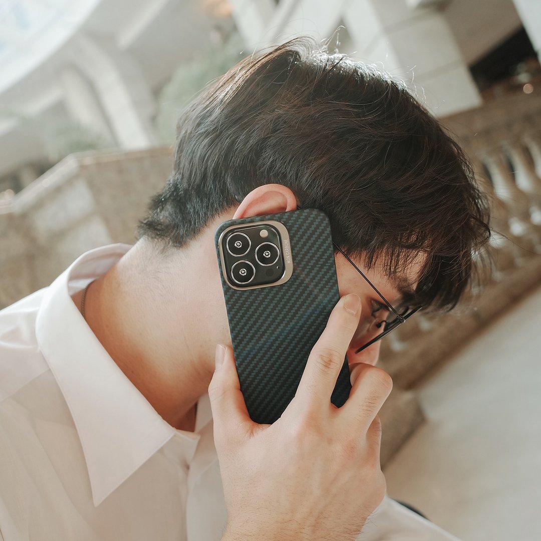 【iPhone13】经典防弹纤维保护壳 - 手机壳/手机套 - 碳纤维 黑色